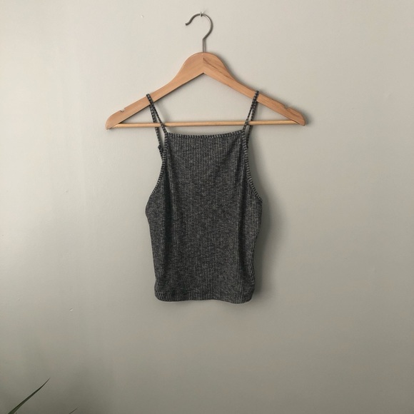 ✨SALE ✨Garage Crop Tank Top - Picture 1 of 3